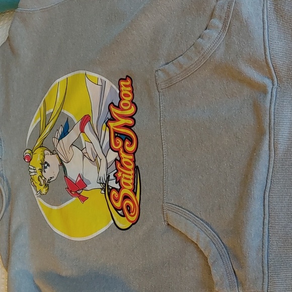 💚Sailor Moon Anime Women's Gray Hoodie - Picture 4 of 8